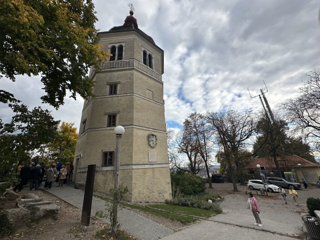 Regelmäßig finden hier Führungen statt